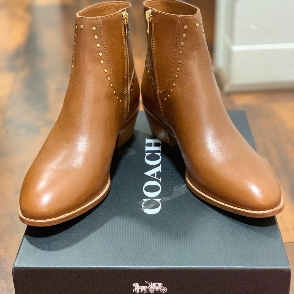 Brand New ladies shoes - Picture 4 of 8